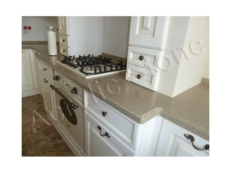 Столешница для кухни в классическом стиле из акрилового камня LG HI-MACS: фото