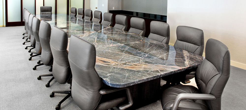 прямоугольный стол для переговоров: фото