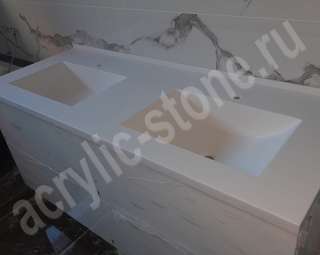 Фото Столешница для ванной из искусственного камня LG HI-MACS с двумя литыми раковинами (лодочка)