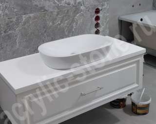 Фото Столешница для ванной из искусственного камня с керамической раковиной LG HI-MACS